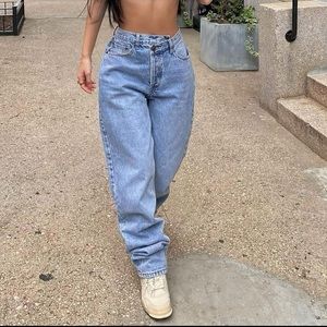 Crossover Straight Leg Jeans- Light Blue Wash